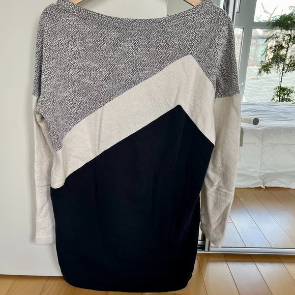 Vintage Zara Graphic Sweater - Picture 2 of 5
